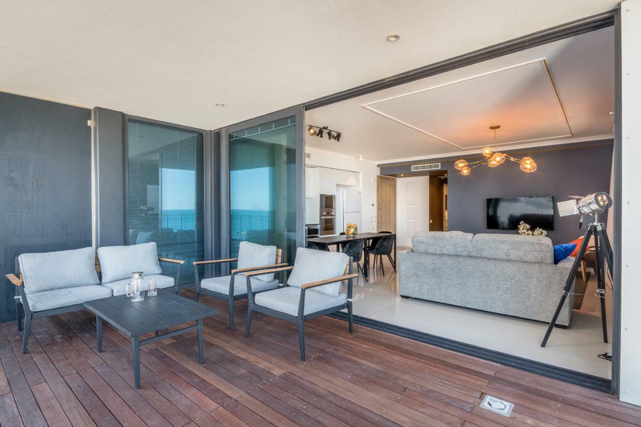 Front Of Beach - Trumpeldor Street Tel Aviv Exteriör bild